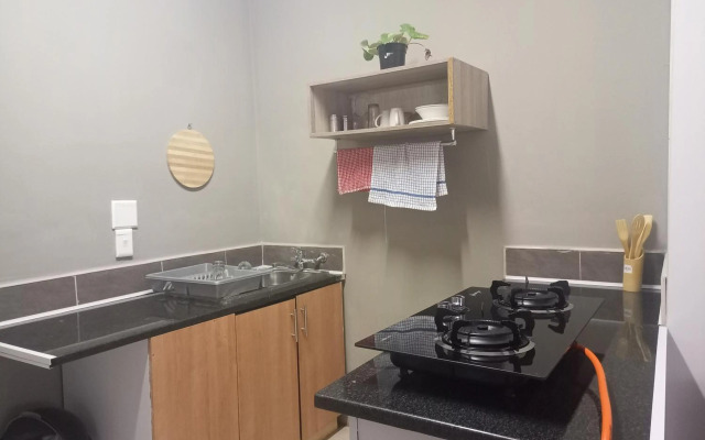 Menlyn Mews Guesthouse