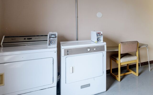 Red Roof Inn Fort Wayne