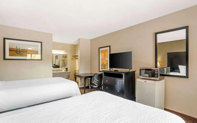 Quality Inn near Speedway