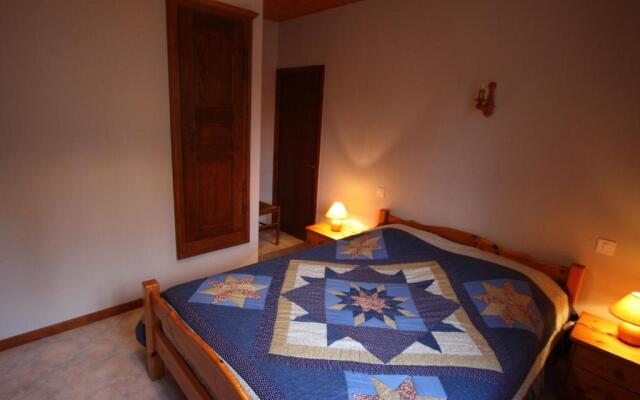 Gîte Cleurie, 4 pièces, 5 personnes - FR-1-589-31