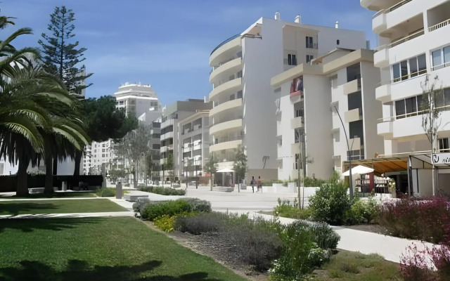 Apartamentos Lindomar