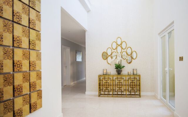 Dream Inn Dubai - Palm Villa Frond E