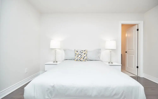 Canadian Grand Executive Villa