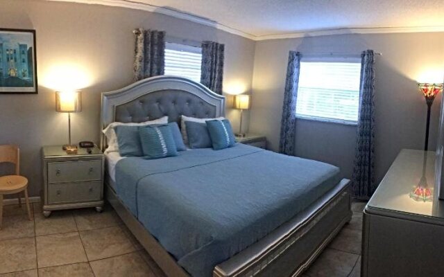 The Tropical Oasis Condos