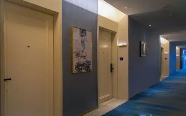 VIP House Hotel (Pinghe store)