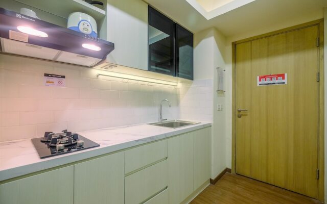 New Furnished and Enjoy 2BR at Meikarta Apartment