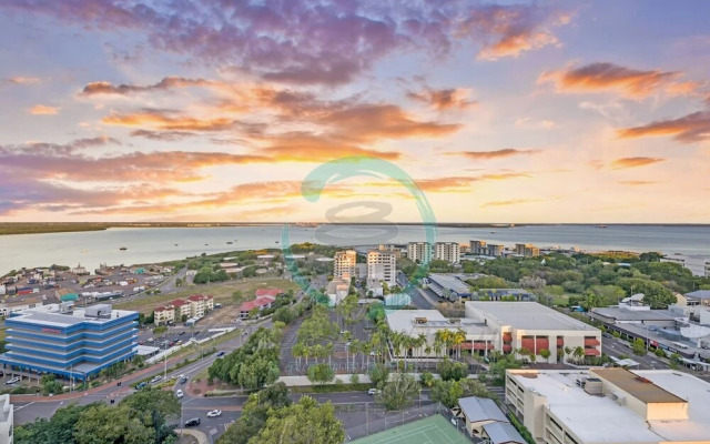 The Lava Lounge Panoramic Rooftop Holiday Retreat