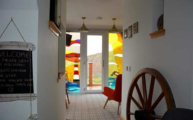 Oakwood Bed  Breakfast