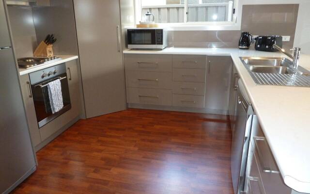 Hart Street Apartment