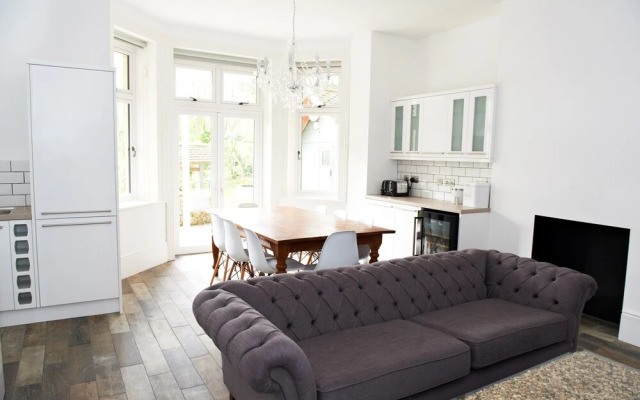 The Cedar Tree Apartment