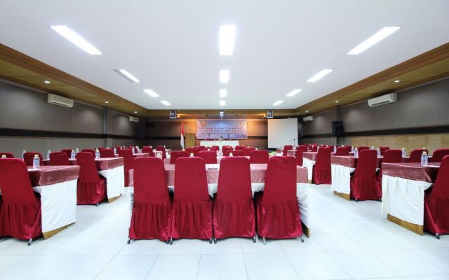 Airy Korumba Syeh Yusuf 100 Kendari