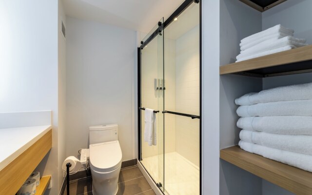 Hotel Mai Downtown Long Beach