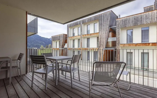 Apartment With Roof Terrace