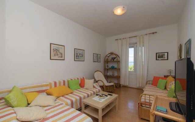 Nice Home in Trpanj With Wifi and 3 Bedrooms