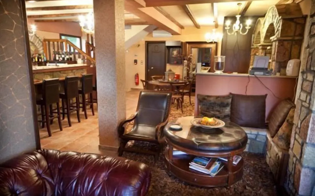 Silva Suites