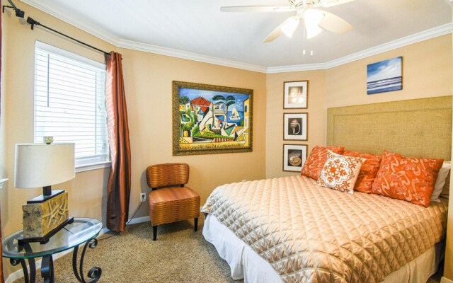Seascape 2216 Hotel Room