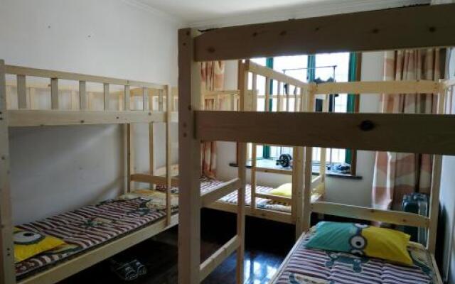 Gathering Glorious Youth Hostel