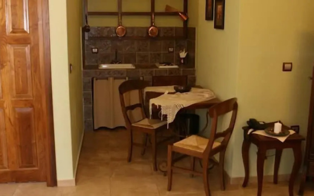 Roes Suites
