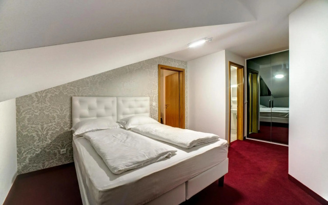 Hotel Skradinski Buk
