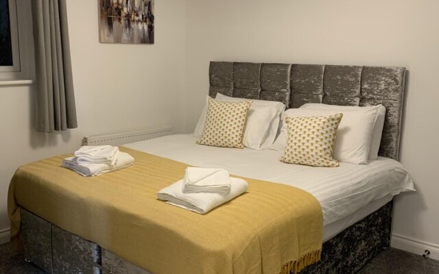 2 Bed- Harmony Court Luxury 2 bed Apartment