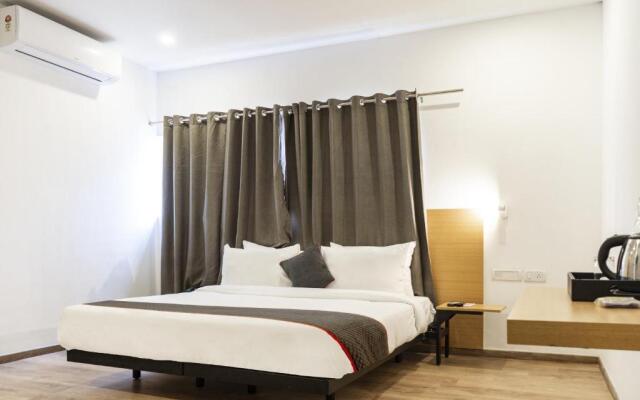 OYO 385 TownHouse Navya International Ramamurthy Nagar
