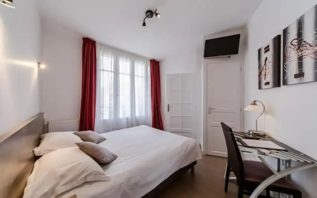 LOGIS HOTEL - Le Petit Bellon