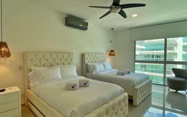 w Incredible 2BR w Unique View n AC