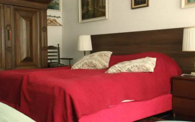 Bed And Breakfast Sneek