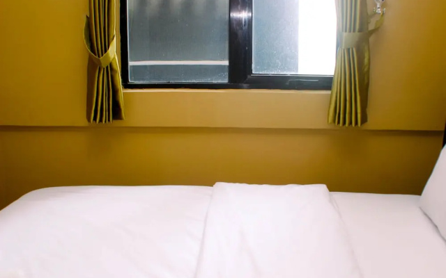 Comfort And Cozy Designed 2Br At Meikarta Apartment