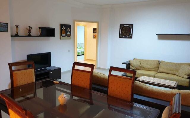 Amazing 3 bedroom flat 2min to the beach