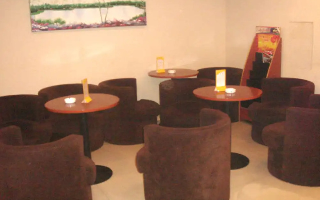 GreenTree Inn Shanghai Jiangpu Business Hotel