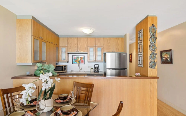 Kahana Reef 215 in Lahaina