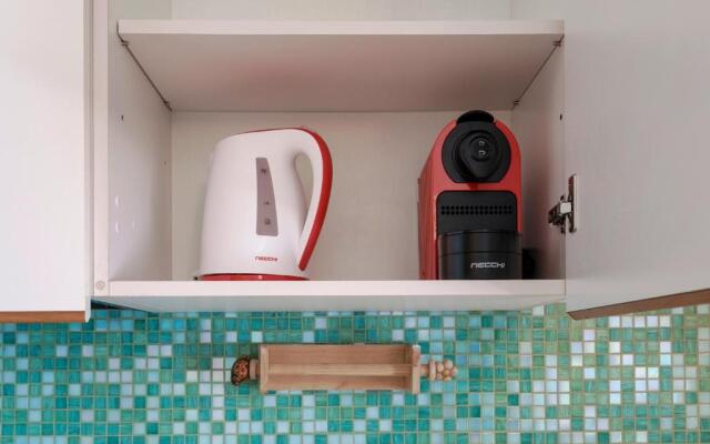 Azzurra Suite - monolocale con piscina e WiFi