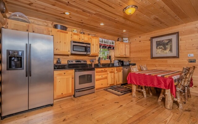 Grin Inn Bear It Holiday Home