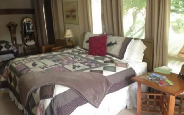 Anchorage Walkabout Town B&B
