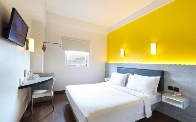 Amaris Hotel Bekasi Barat