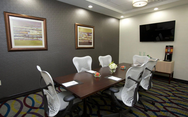 Hampton Inn & Suites Missouri City, TX