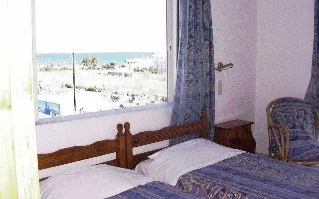 Captain Sun Apartments