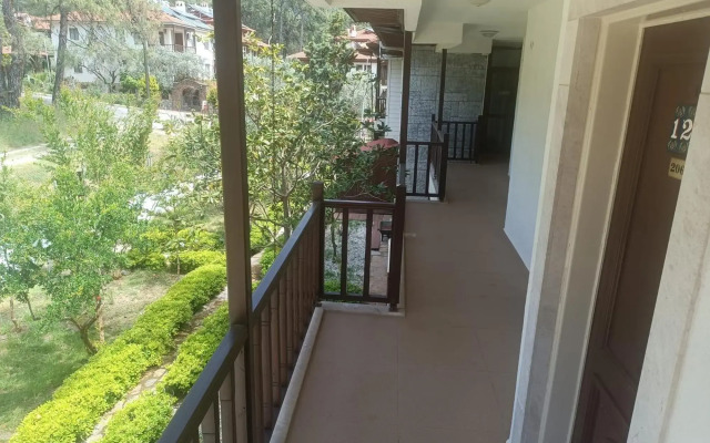 Summer Otel