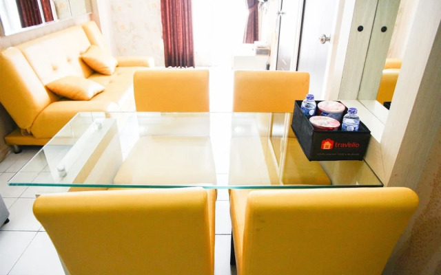 Pool View 2BR Mutiara Bekasi Apartment