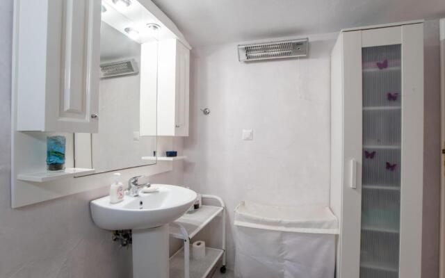 Overlooking Sea Maisonette With BBQ For 7 Ppl