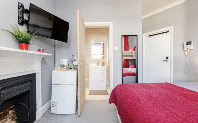 Ryam suites