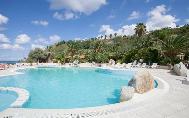 Villaggio Cala Di Volpe Hotel & Residence