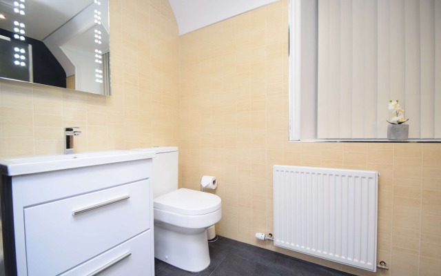 Rosedene Highland House - Emperor Apartment 7