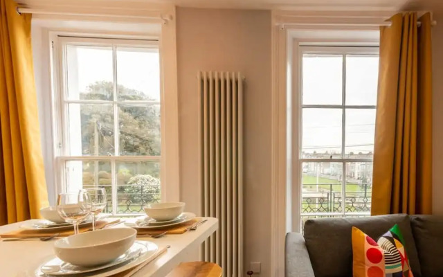 Old Town Trinity Apt No 3 By Adliv