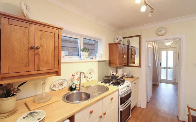 Regents park master room