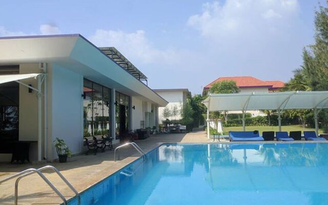 Radisson Resort Pondicherry Bay