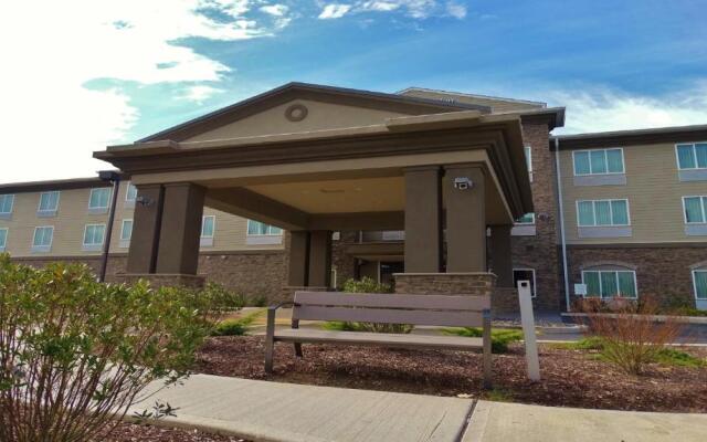 Holiday Inn Express & Suites Montgomery by IHG