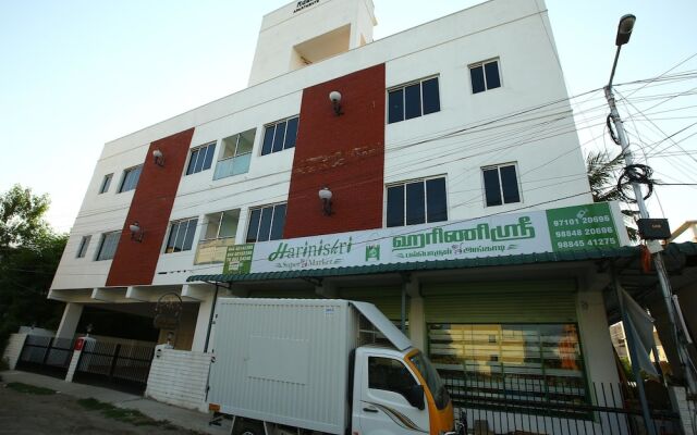 OYO 2282 Apartment Velachery