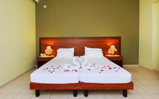 Esmeralda Hotel